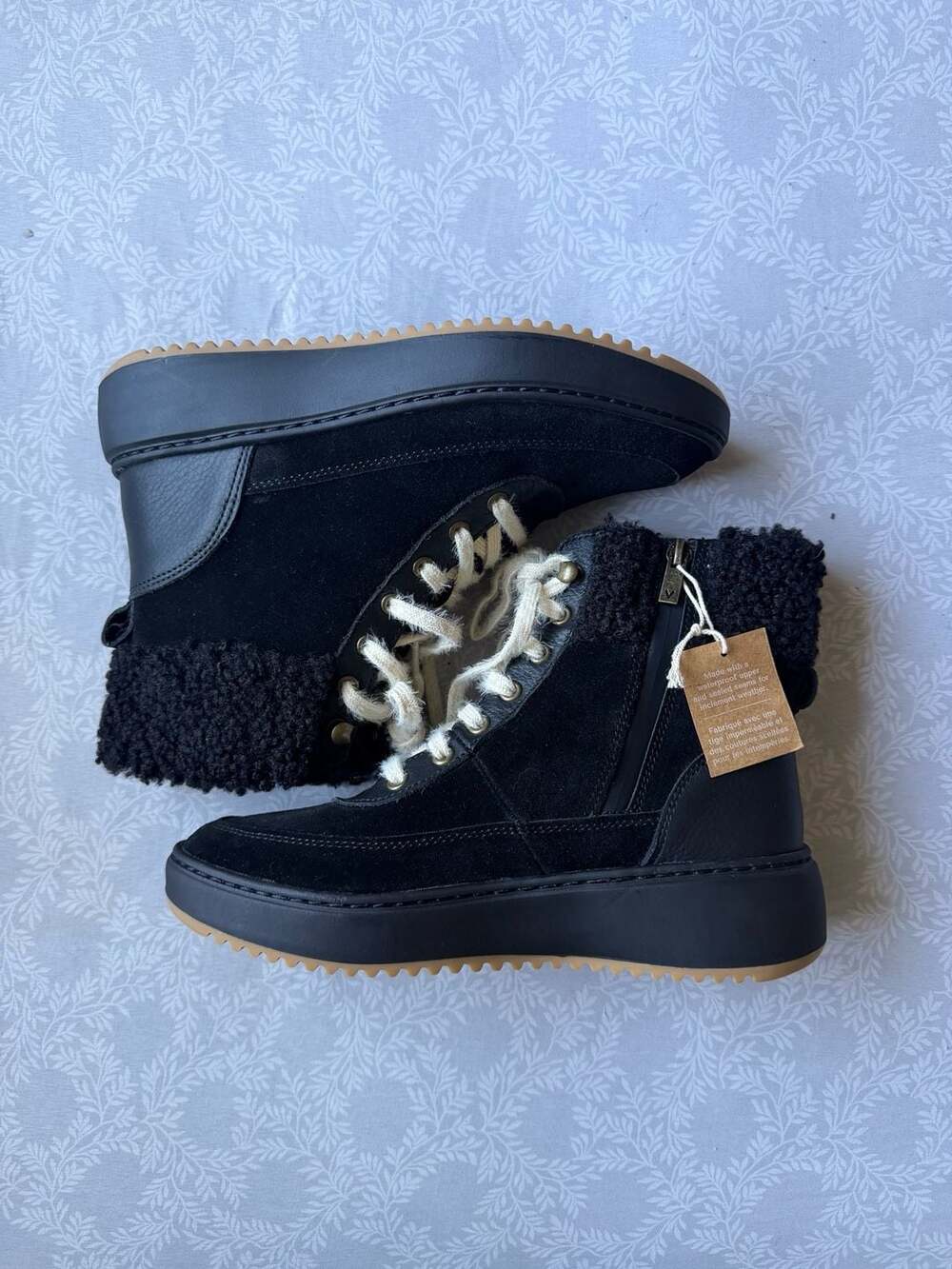 Vionic Black Suede Shearling Winter Boot with White Laces